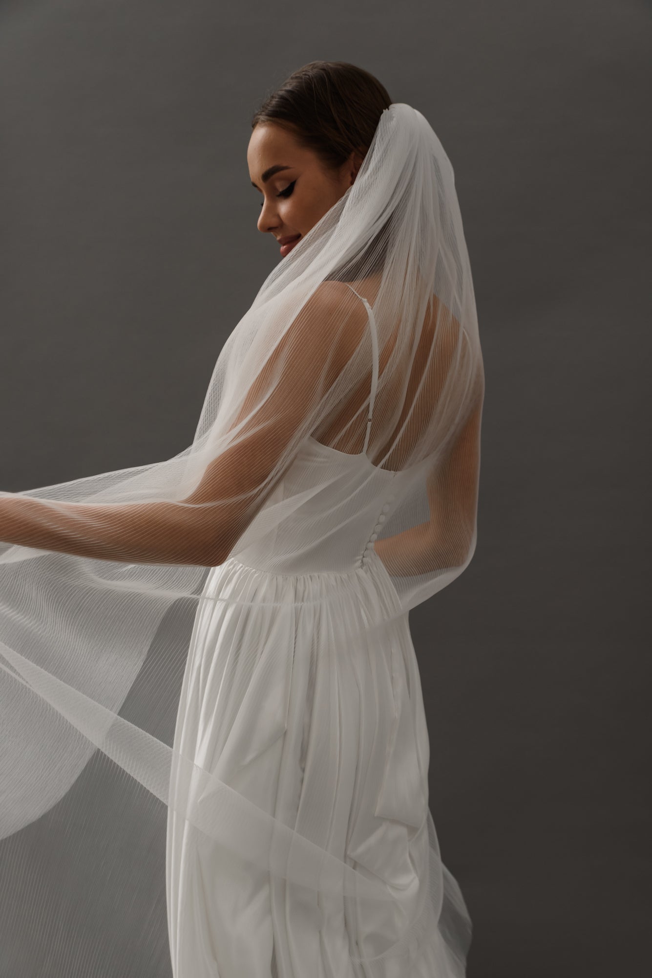 Pleated Wedding Veil, Fingertip, Waltz Length 