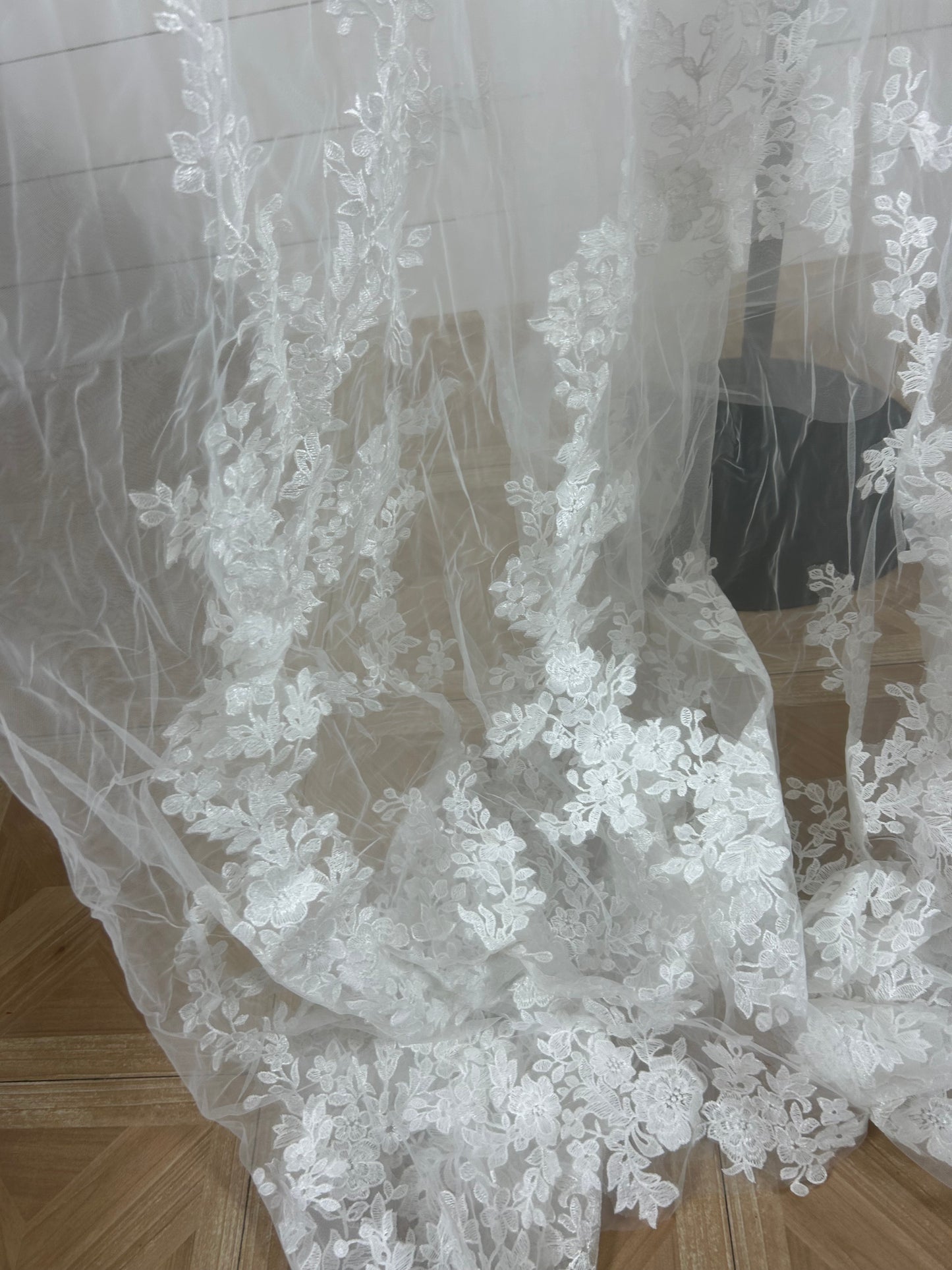 Floor Length Veil Sample